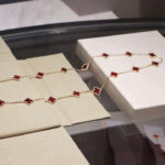 [Eternal Jewelry]CLOVER 20 MOTIFS CARNELIAN NECKLACE - 图片 3