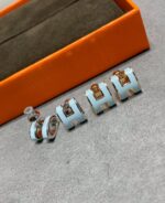 [Eternal Jewelry]POP H SKY BLUE STUD EARRINGS - 图片 4