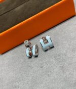 [Eternal Jewelry]POP H SKY BLUE STUD EARRINGS - 图片 7