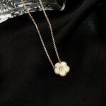[Eternal Jewelry]LUCKY  WHITE MOP  PLUM BLOSSOM NECKLACE - 图片 5