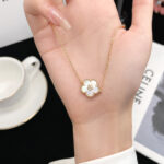 [Eternal Jewelry]LUCKY WHITE MOP PLUM BLOSSOM  BRACELET - 图片 4