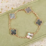 [Eternal Jewelry]CLOVER 5 MOTIF GRAY MOP  BRACELET - 图片 6
