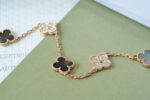 [Eternal Jewelry]CLOVER 5 MOTIFS DARK MOP AND DIAMONDS PINK GOLD BRACELET - Image 6