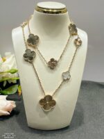 Elegant 11-Flower Clover Necklace - Image 3